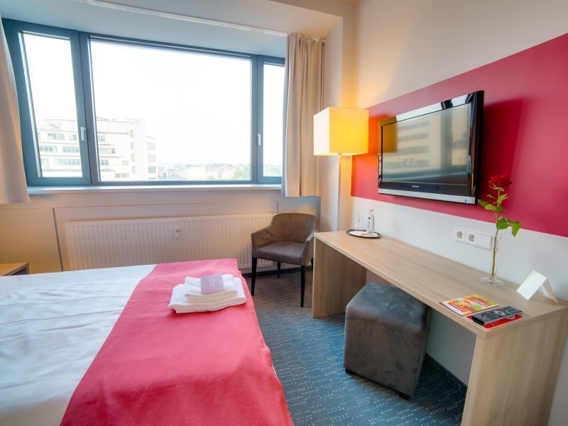 Biendo Hotel Кемниц Екстериор снимка