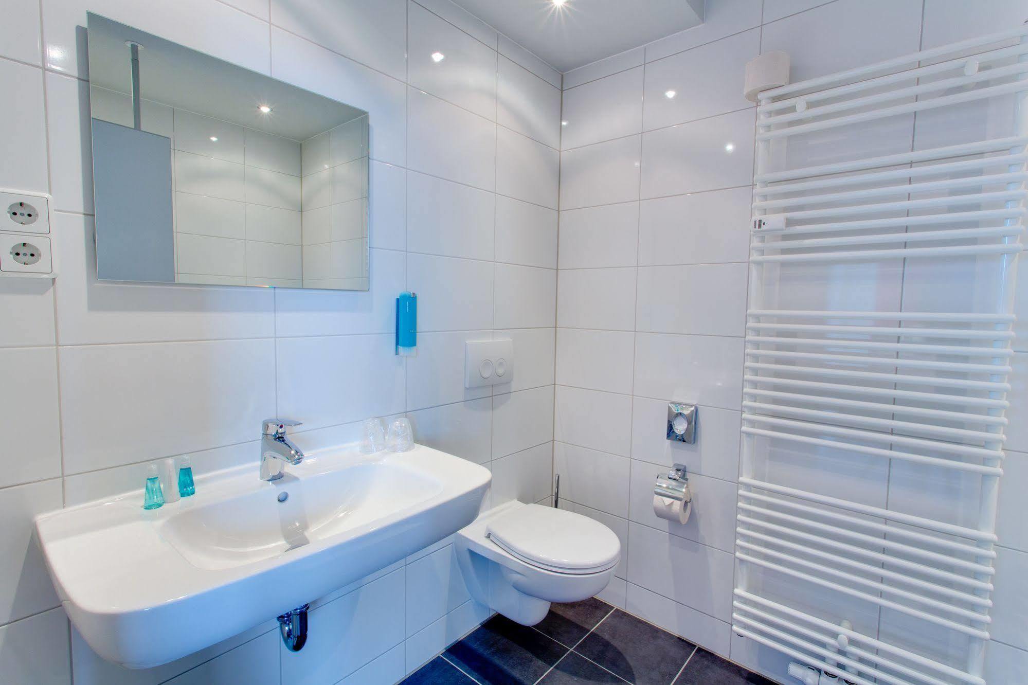 Biendo Hotel Кемниц Екстериор снимка