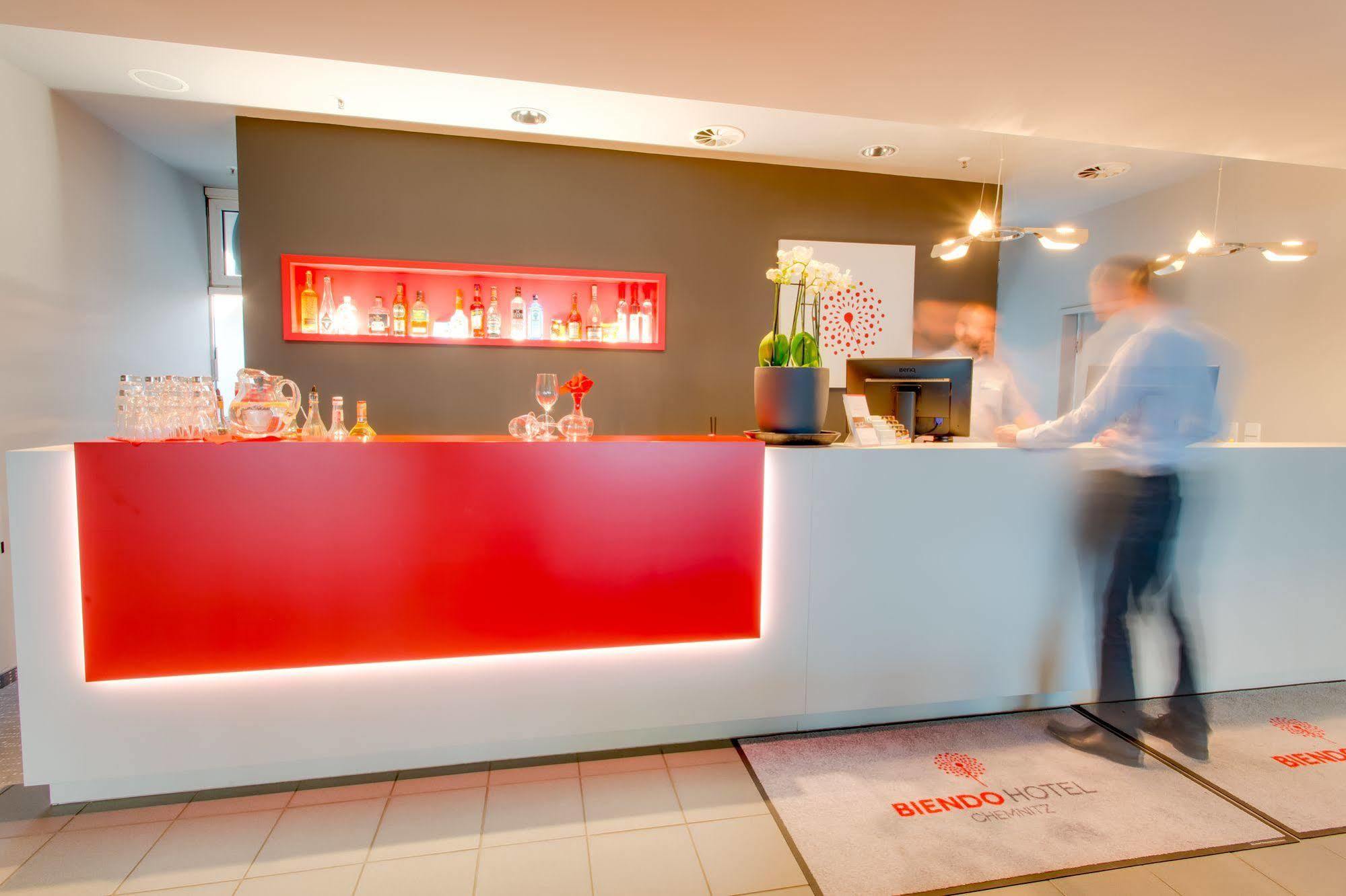 Biendo Hotel Кемниц Екстериор снимка