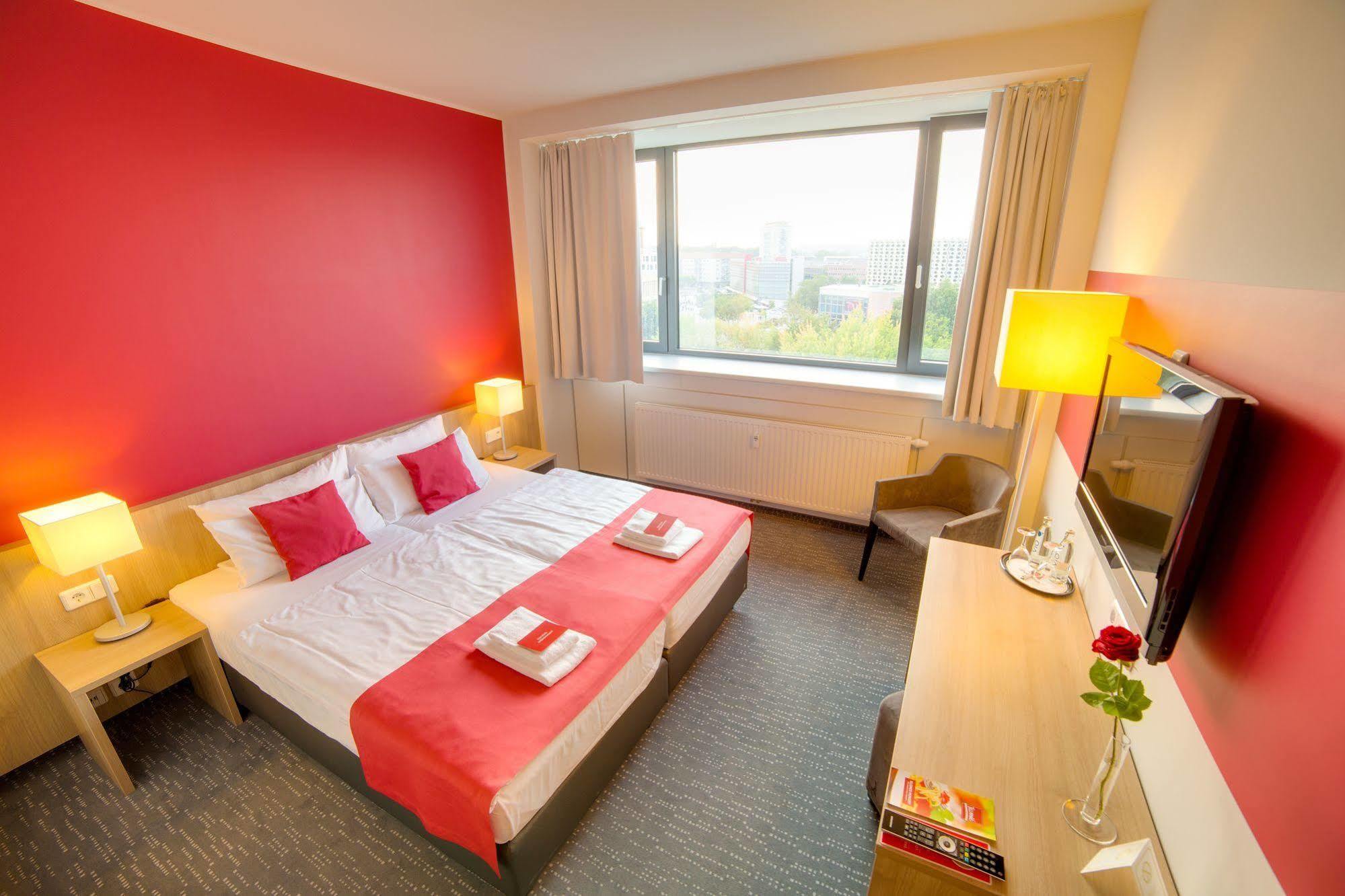 Biendo Hotel Кемниц Екстериор снимка